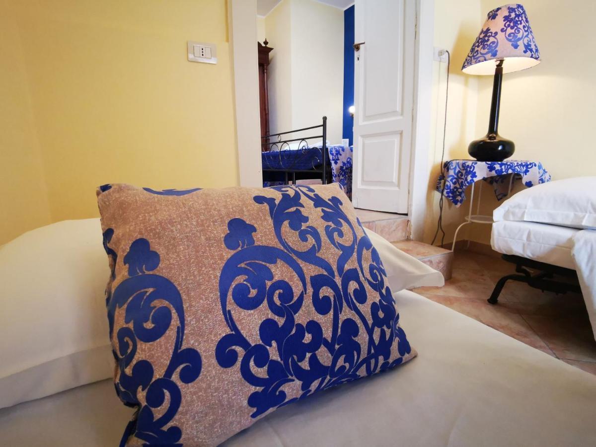 Del Centro Bed & Breakfast เอนนา ภายนอก รูปภาพ