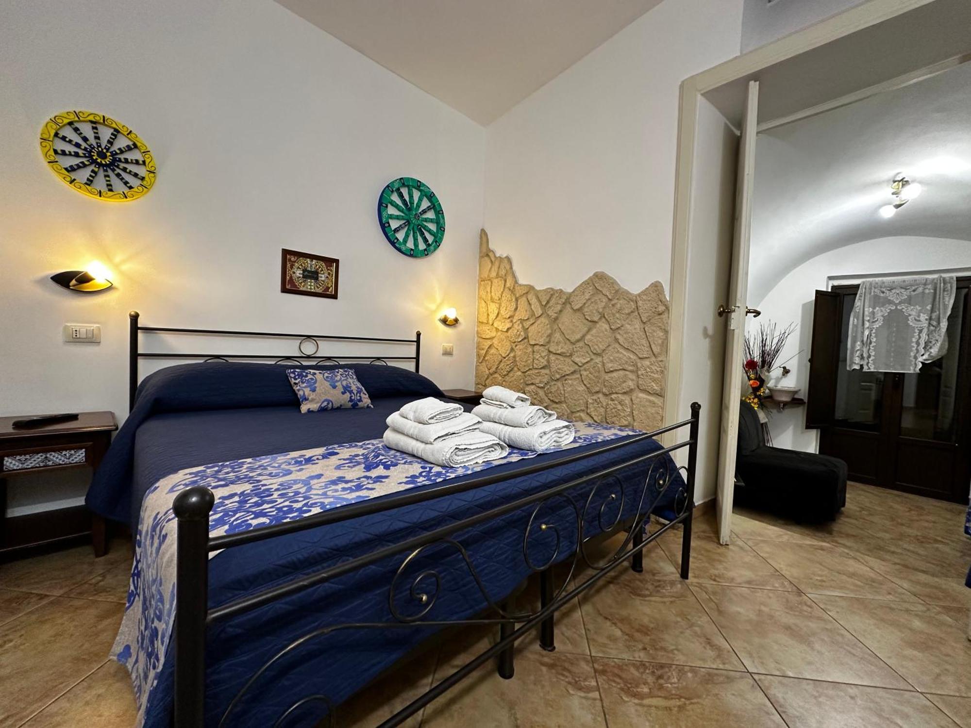 Del Centro Bed & Breakfast เอนนา ภายนอก รูปภาพ