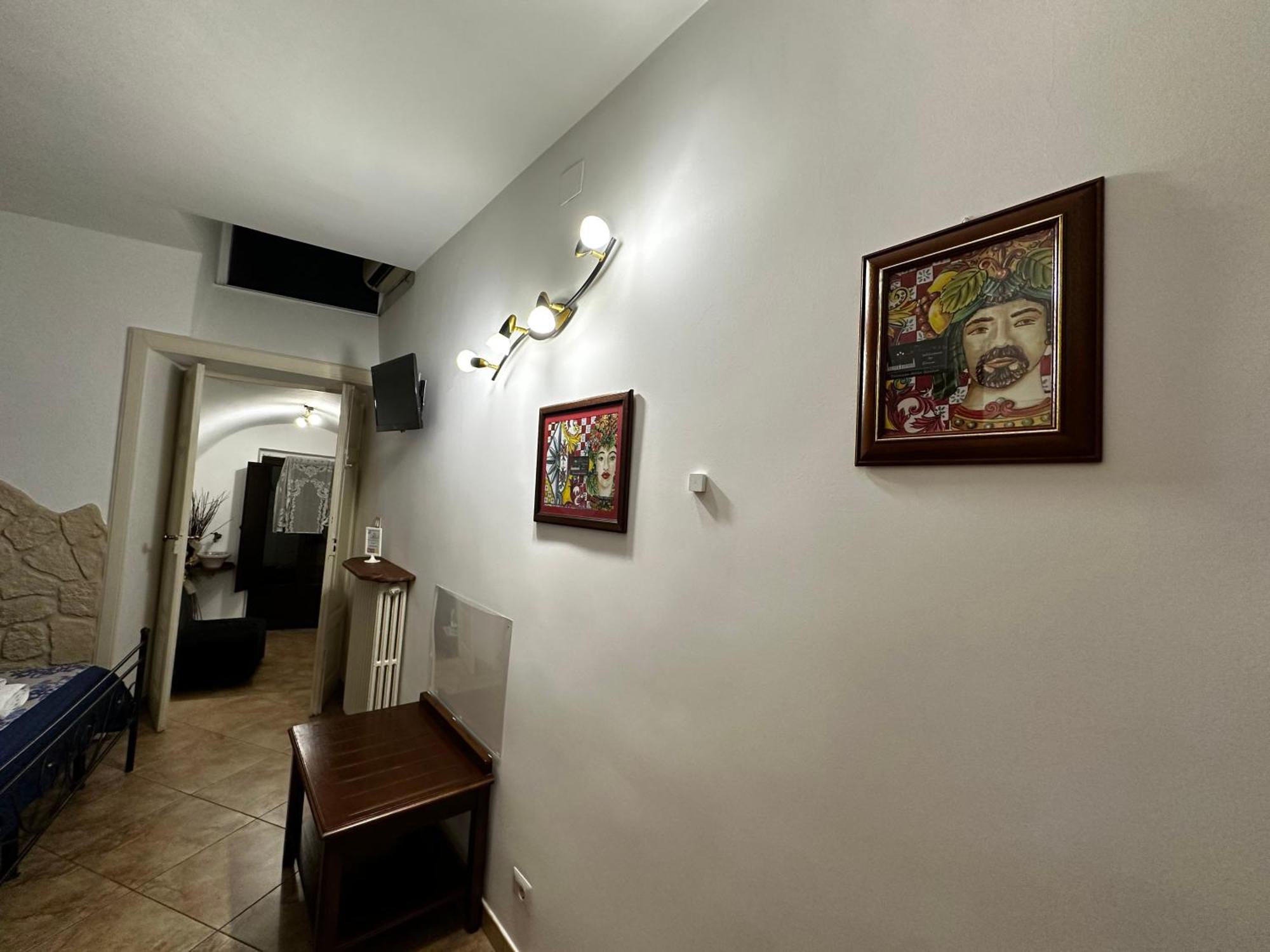 Del Centro Bed & Breakfast เอนนา ภายนอก รูปภาพ